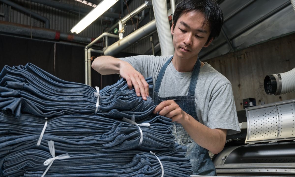 More than ninety percent of the world’s goods are transported around the world by 1.5 million seafarers - Photo:canva.com