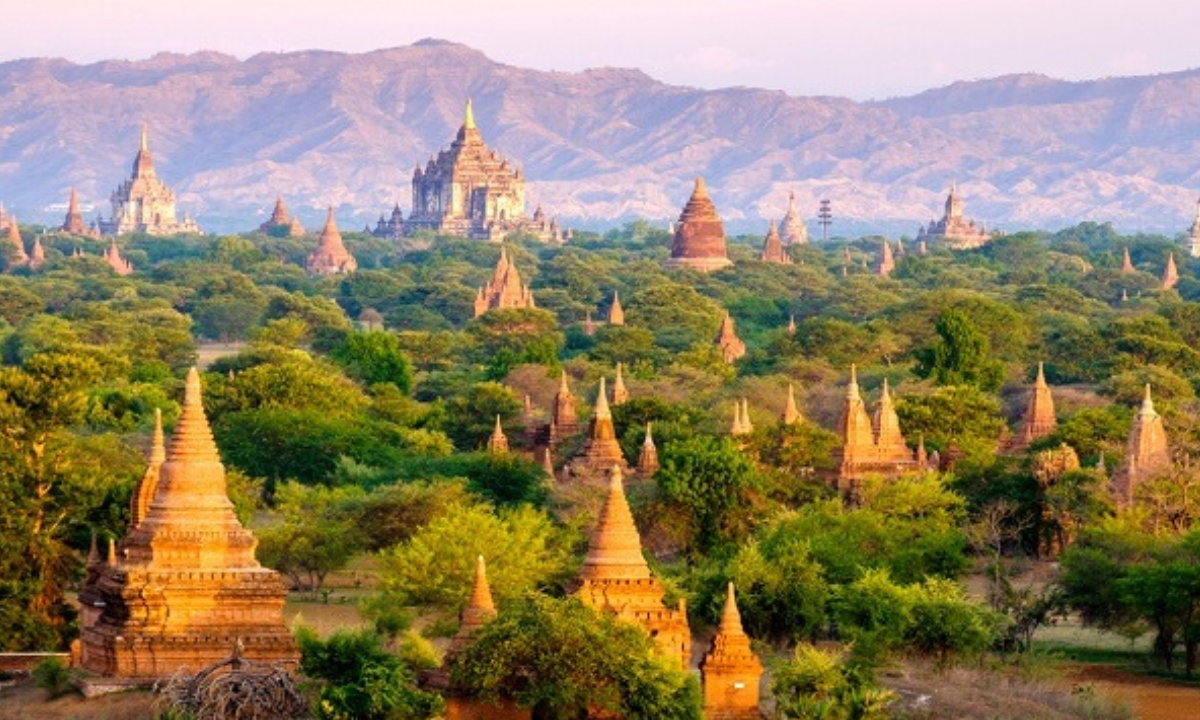 Yangon or Mandalay are covered with golden Buddhist temples. - Photo: Kurt Zion Pala SSC