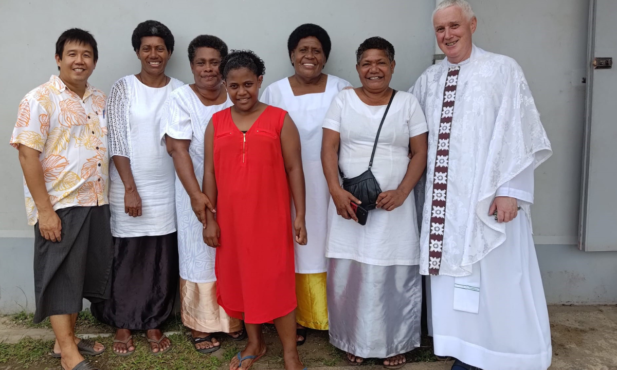 Members of Holy Family Parish Labasa with their pastor Fr. Carlo Jung Euikyun L and Fr. Tim Mulroy R - Photo: Fr Tim Mulroy