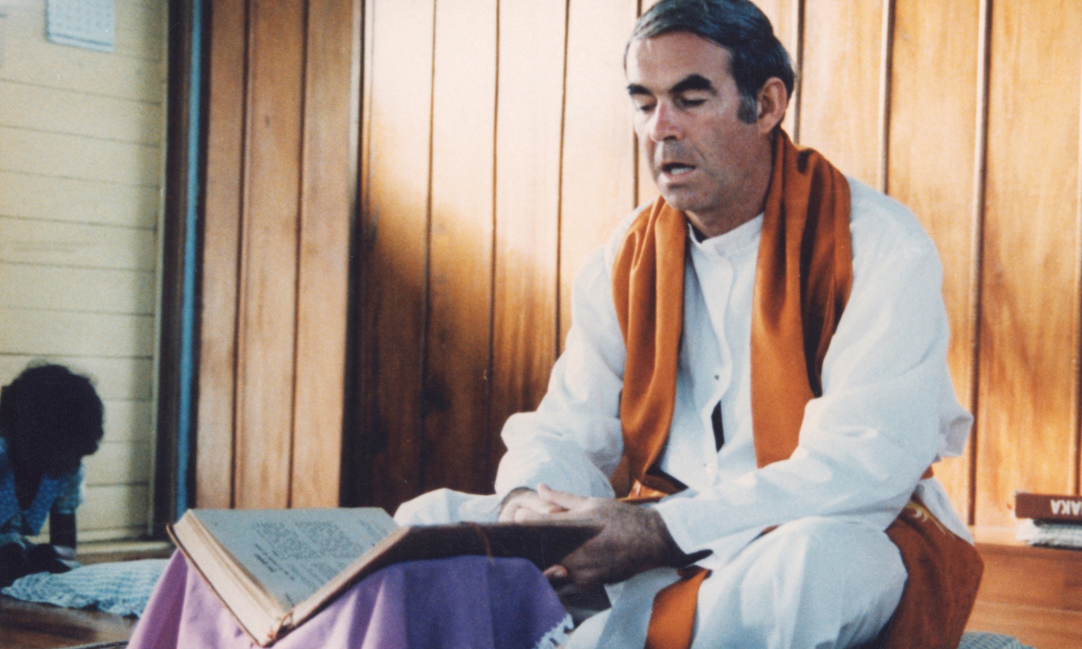 Fr Frank Hoare reading the gospel at Naleba - Photo: Fr Frank Hoare