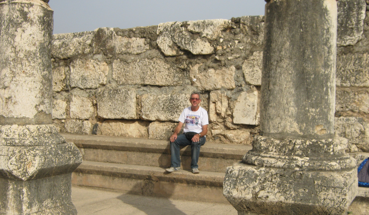 Colin near Separation Wall. Photo: Columban Fr Colin McLean