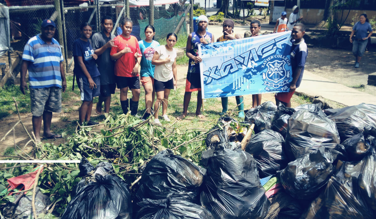 Xavier College Students during cleanup. Photo: Columbans Fiji