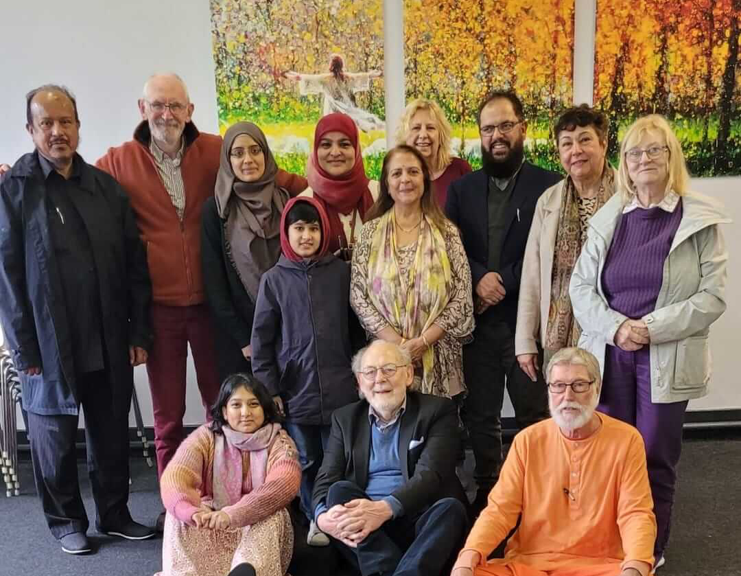 Participants of the peace symposium visit Ahlul Bayt Islamic Centre (Al Hussain House), The Islamic Cultural Centre of Ireland. Photo: Fr Pat Colgan