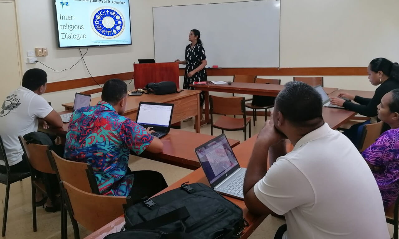 Theological students gathered to explore the connection between the faiths and interfaith work.