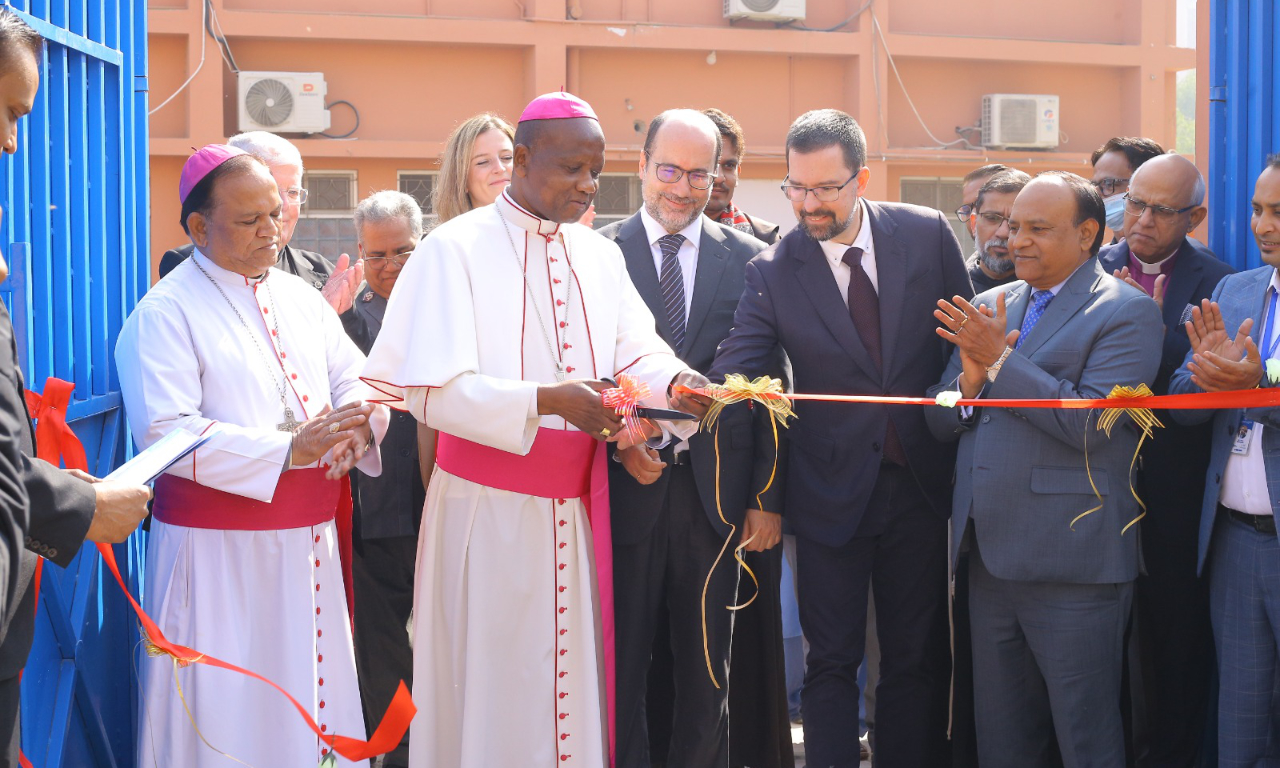 Opening of the Palliative Care Day Centre by Archbishop Germano Penemote, apostolic nuncio in Pakistan. Photo: Fr Robert McCulloch