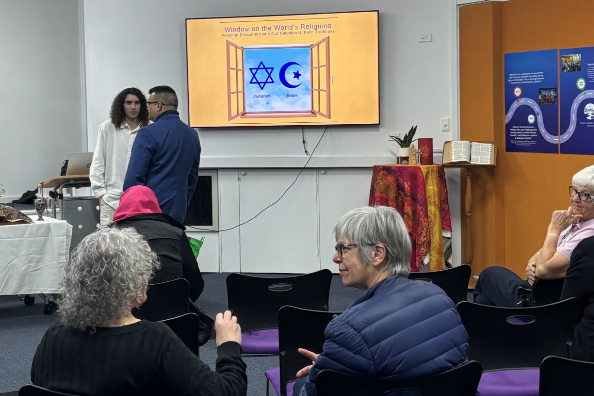A Journey into Judaism and Islam
