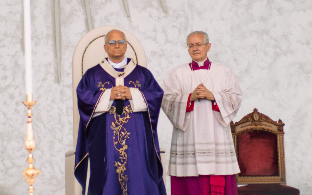 Pope at Mass