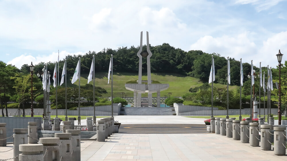 May 18, National Cemetery, Gwangju. Photo: Fr Donal O'Keefe SSC
