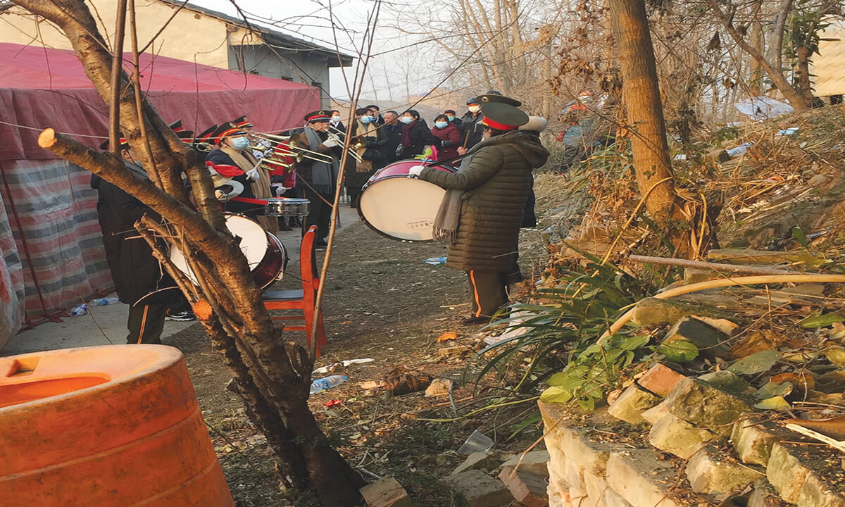 The funeral of Xu Yinan in Zhang Jia Tai village in rural China. - Photo: Fr Dan Troy