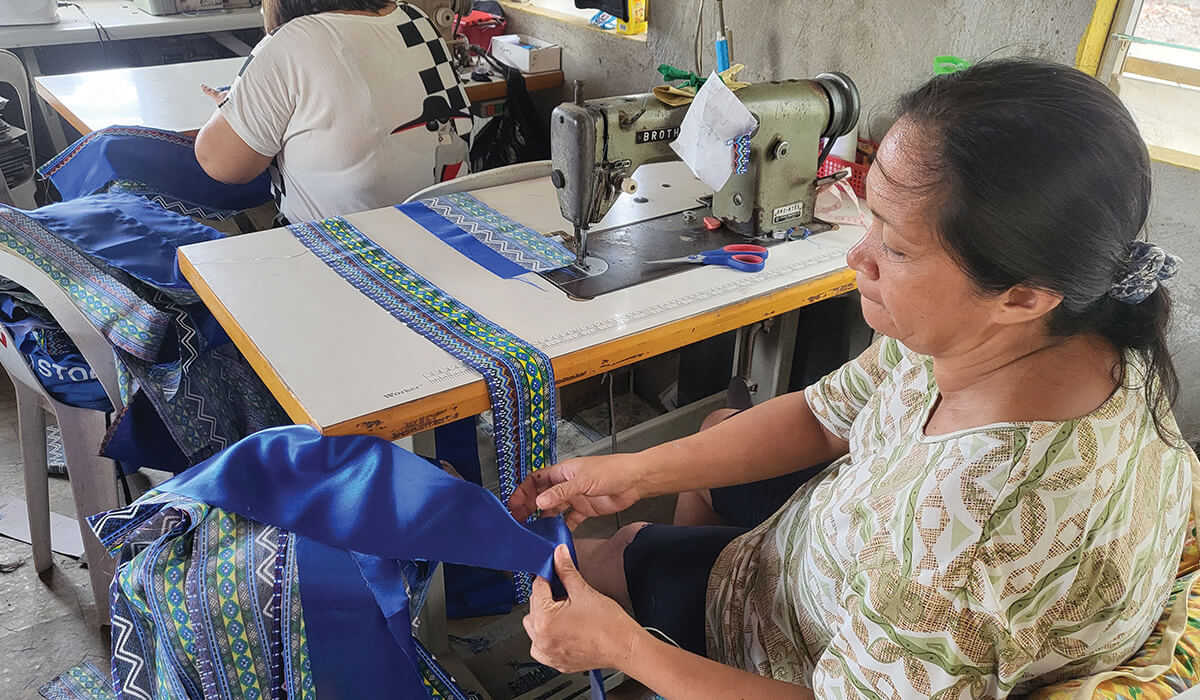 Women sewing within the Columban program to support their families. Photos: Ana Flores