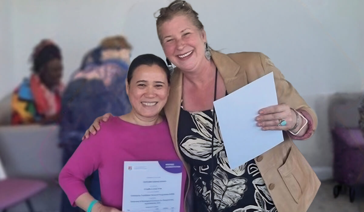 Columban lay missionary Gertrudes C. Samson receiving her certificate for Community Research from Dr. Lisa Goodson from the University of Birmingham. Photo: Gertrudes C. Samson